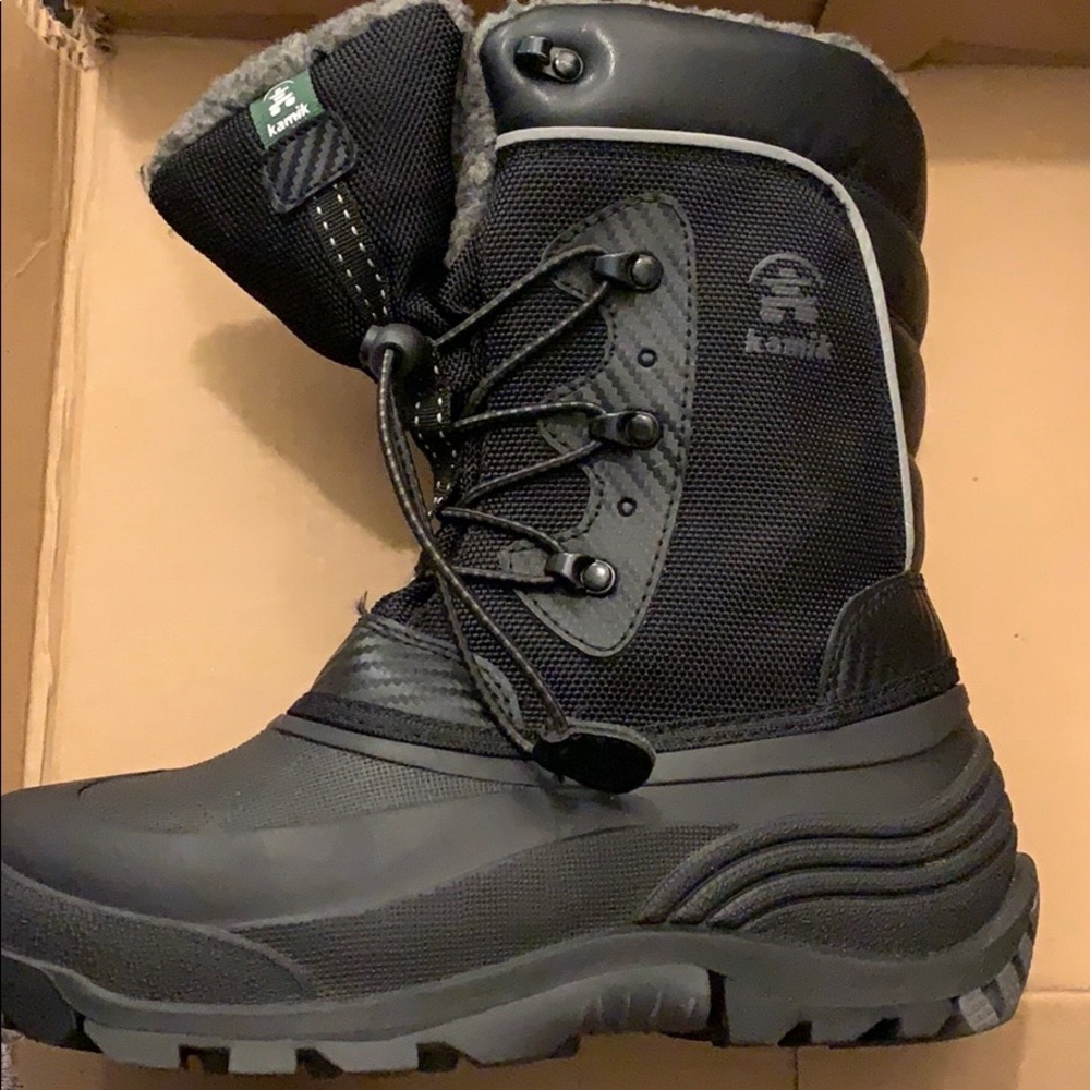Boys kamik snow boots